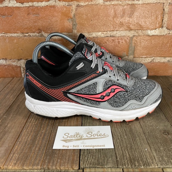 saucony women's 7.5 wide
